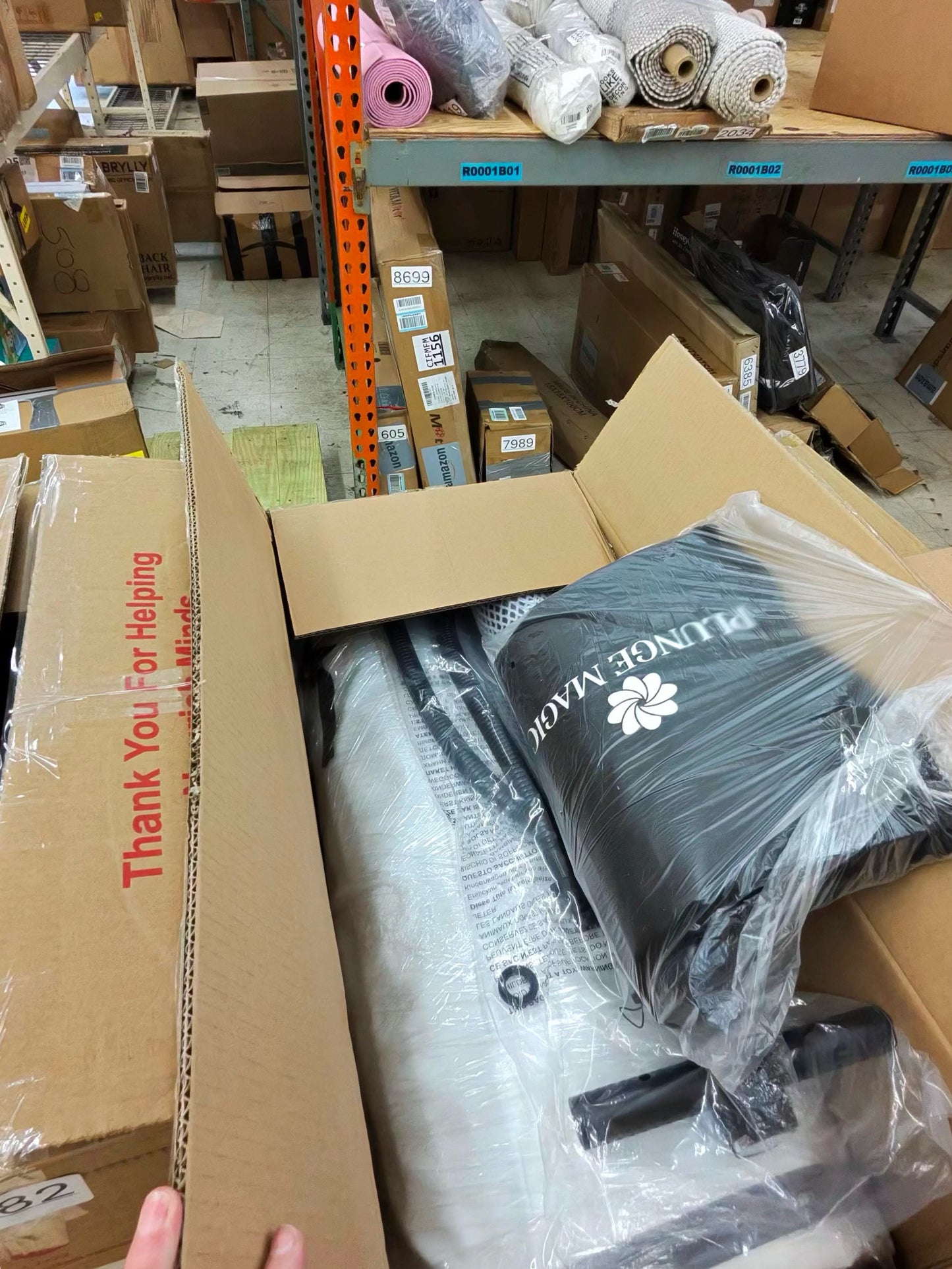 PLUNGE MAGIC Ultimate Cold Plunge Tub Inflatable Ice Bath Tub With Cover for Athletes Portable & XXL Size, Water Chiller Compatible (White-Elongated)