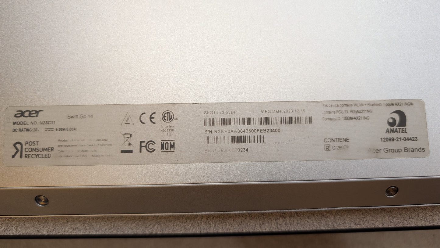 **For Parts**acer Swift Go 14 Intel Evo Thin & Light Laptop | 14" OLED 2880 x 1800 90Hz Display | Unlock AI Experiences | Intel Core Ultra 5 Processor 125H | Intel ARC | 16GB LPDDR5X | 512GB SSD | SFG14-72-53BP