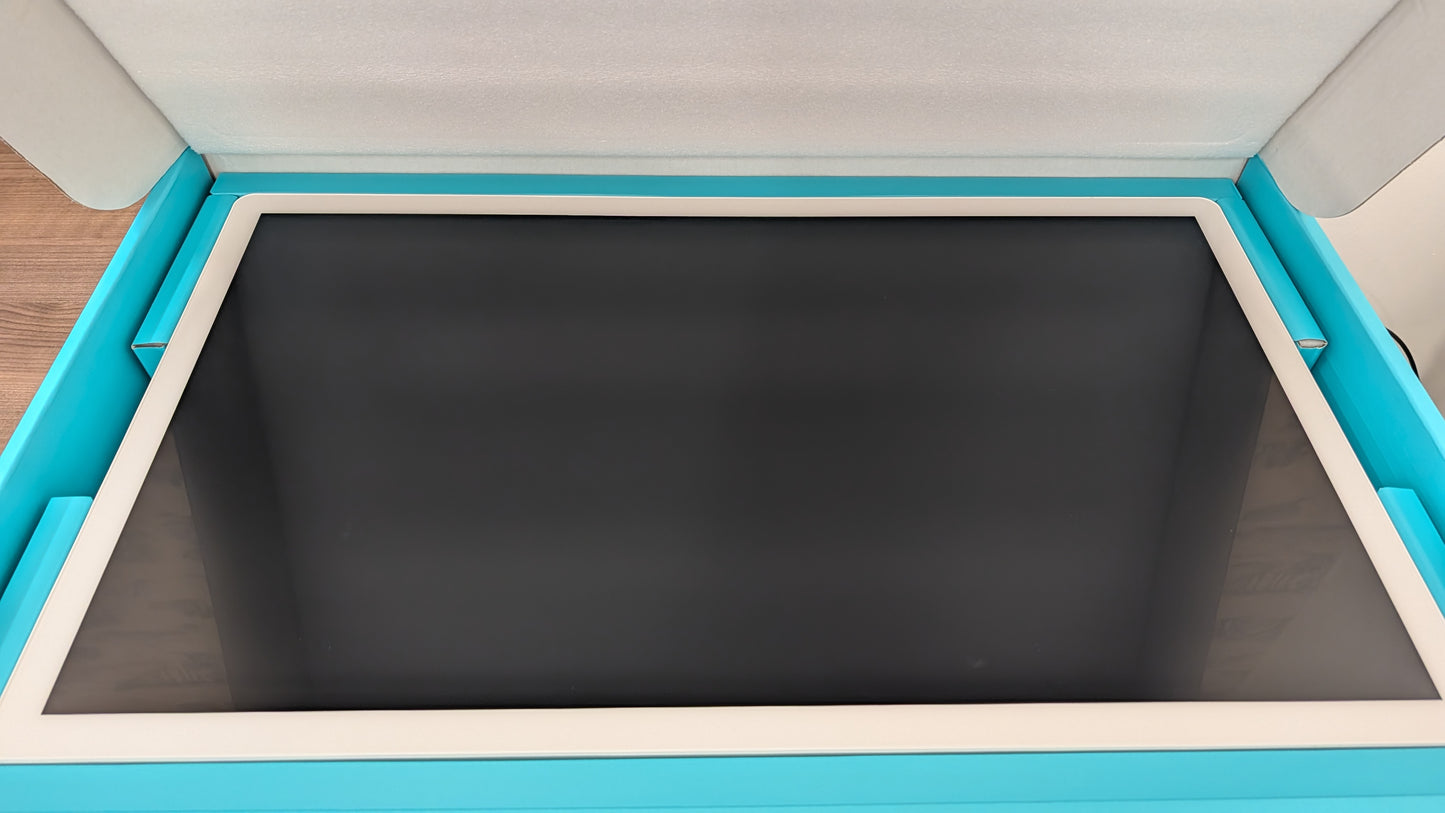 Cozyla Calendar Plus 2: 32" Smart Digital Calendar Wall Touch Screen